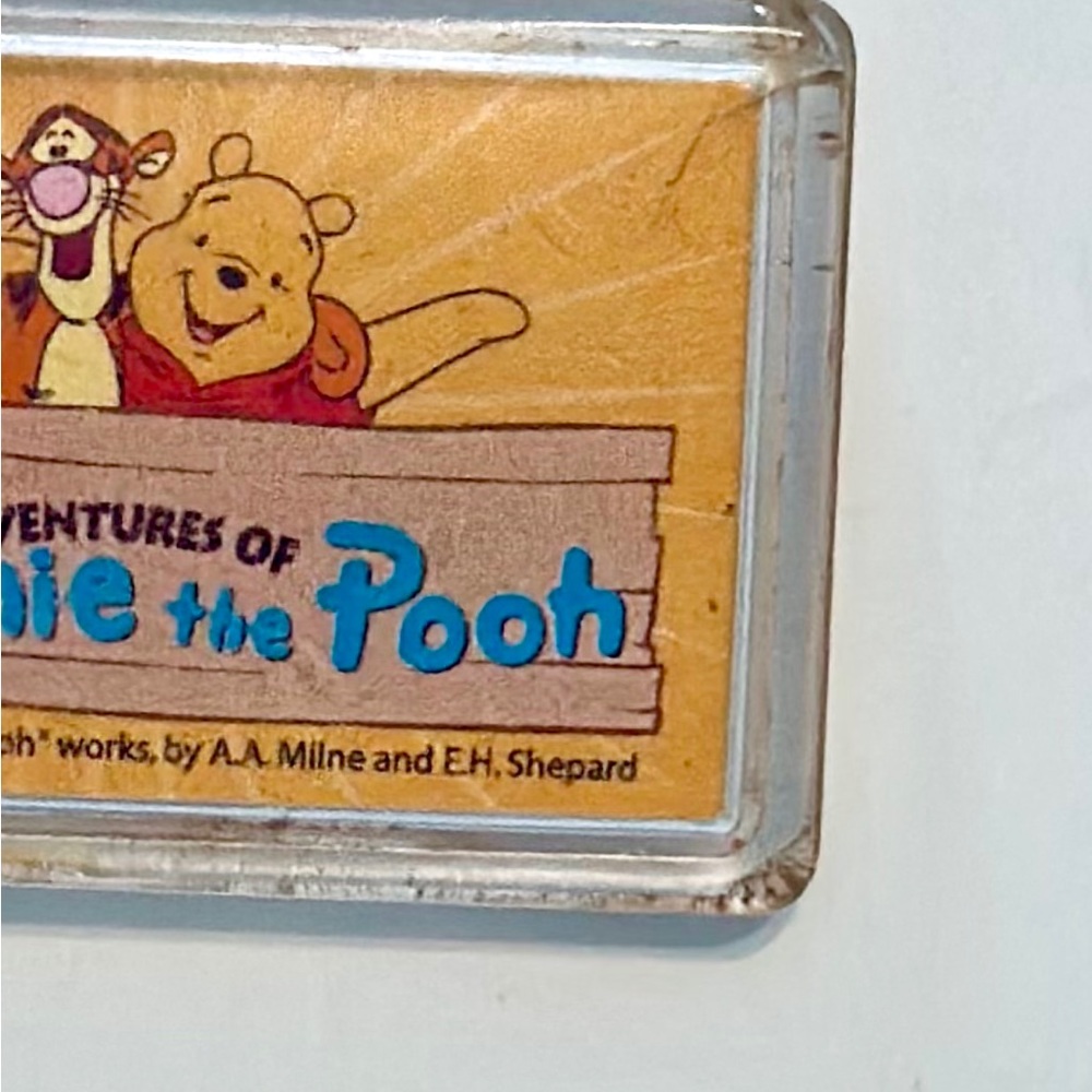 Disneyland 2003 Cast Member Preview Adventures of Winnie the Pooh Keychain - Picture 4 of 6